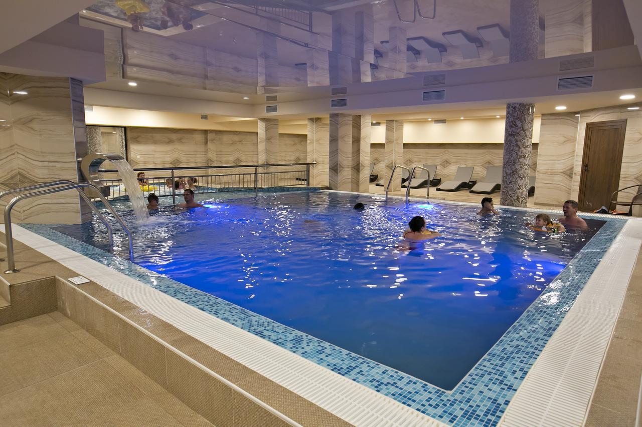 Royal Grand Hotel And Spa Каварна Экстерьер фото