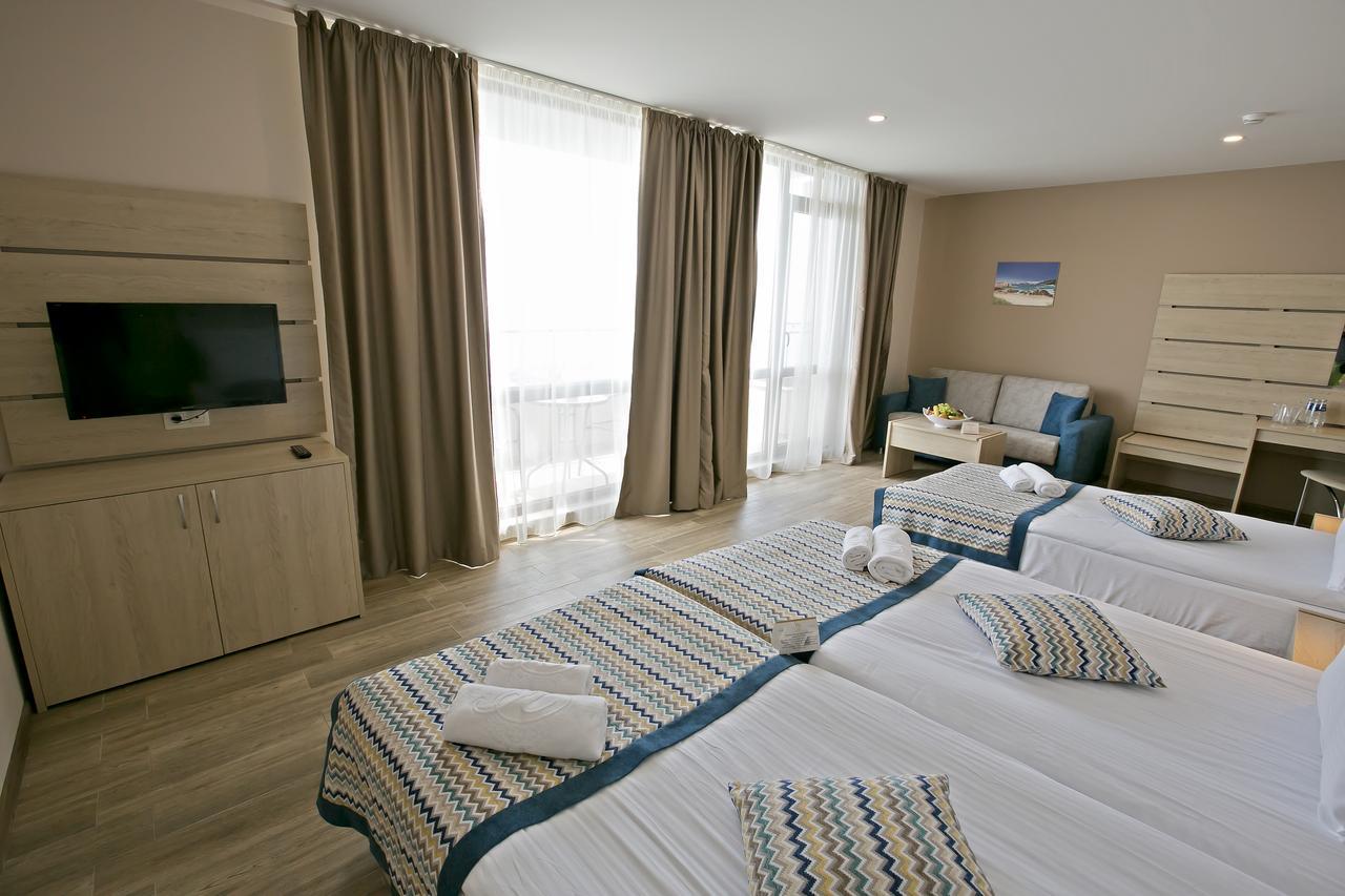 Royal Grand Hotel And Spa Каварна Экстерьер фото